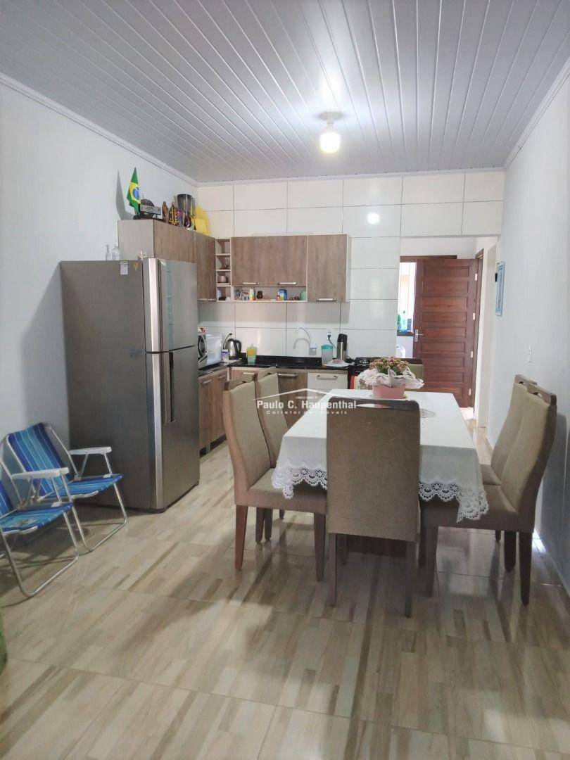 Casa à venda com 2 quartos, 90m² - Foto 4