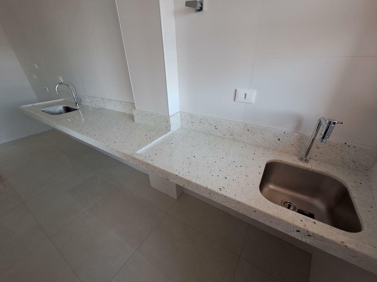 Apartamento à venda com 2 quartos, 73m² - Foto 13