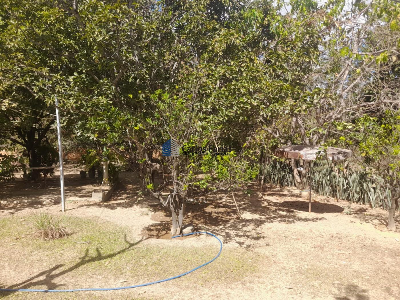Chácara à venda com 4 quartos, 390m² - Foto 13