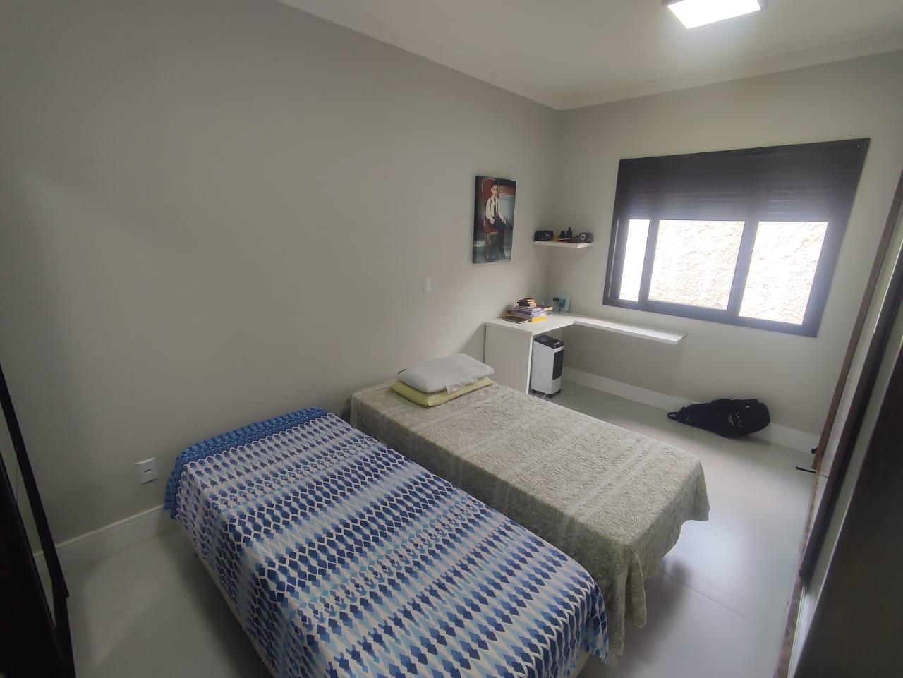 Casa à venda com 3 quartos, 360m² - Foto 24