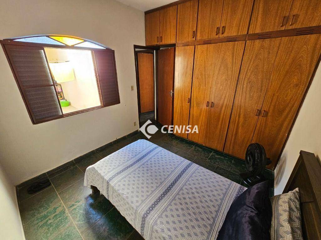 Casa à venda com 2 quartos, 81m² - Foto 13