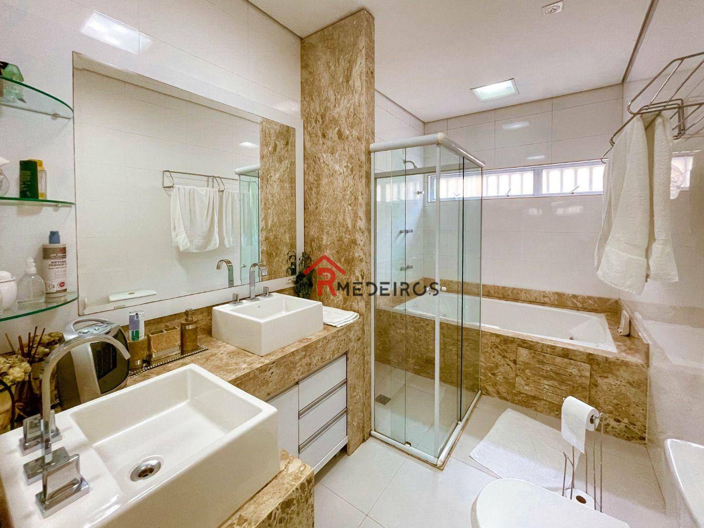 Casa à venda com 3 quartos, 360m² - Foto 28