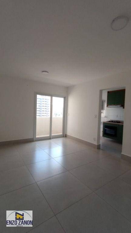 Apartamento para alugar com 2 quartos, 64m² - Foto 3