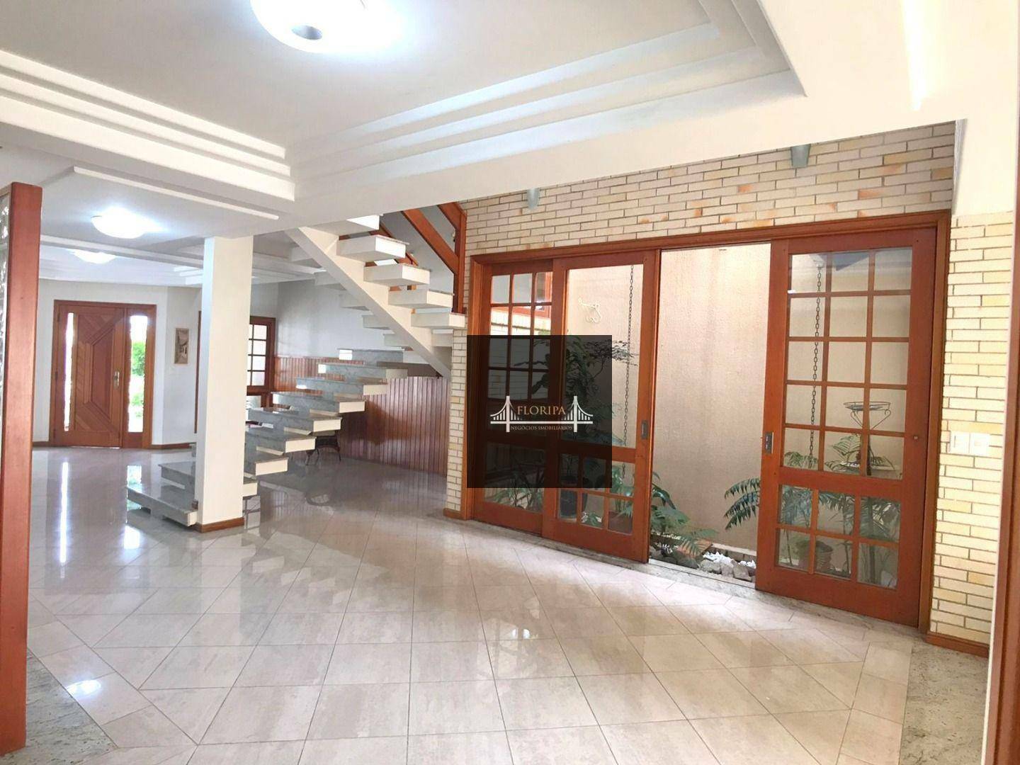 Casa à venda com 4 quartos, 325m² - Foto 8