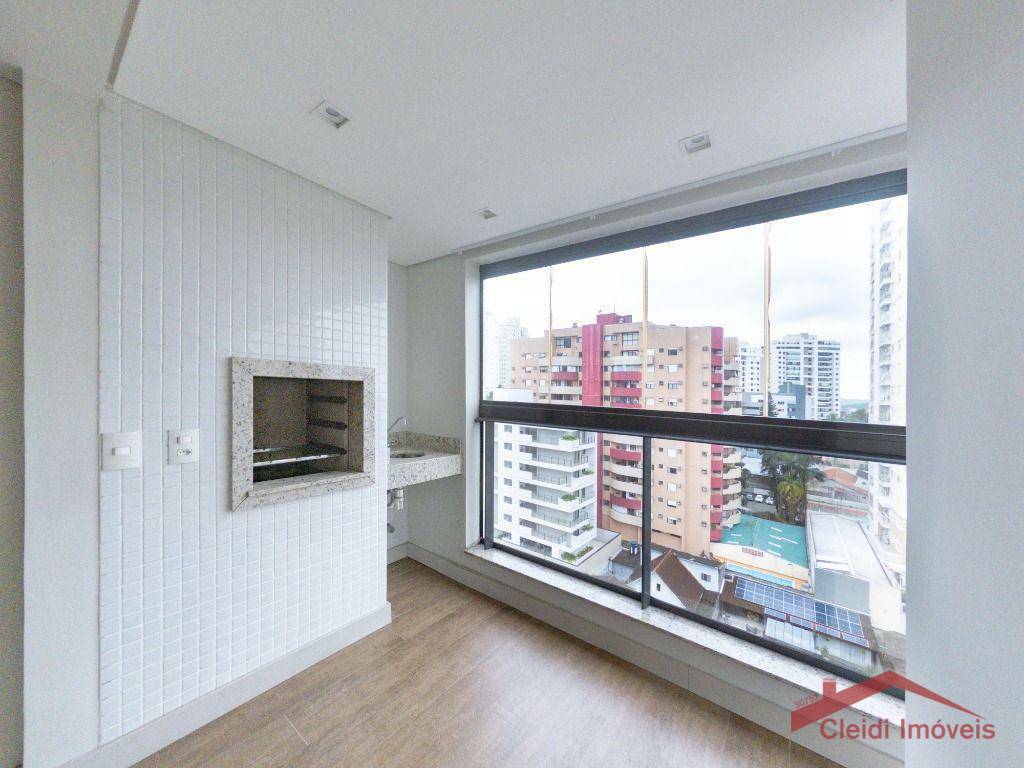 Apartamento à venda com 2 quartos, 76m² - Foto 11