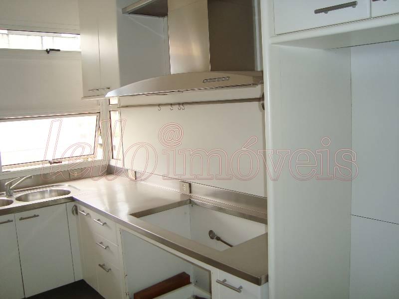 Apartamento à venda com 2 quartos, 240m² - Foto 18