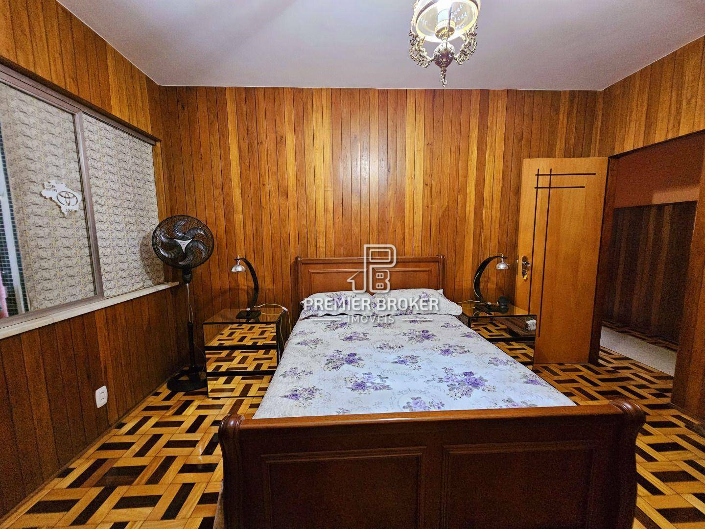 Casa à venda com 3 quartos, 300m² - Foto 19