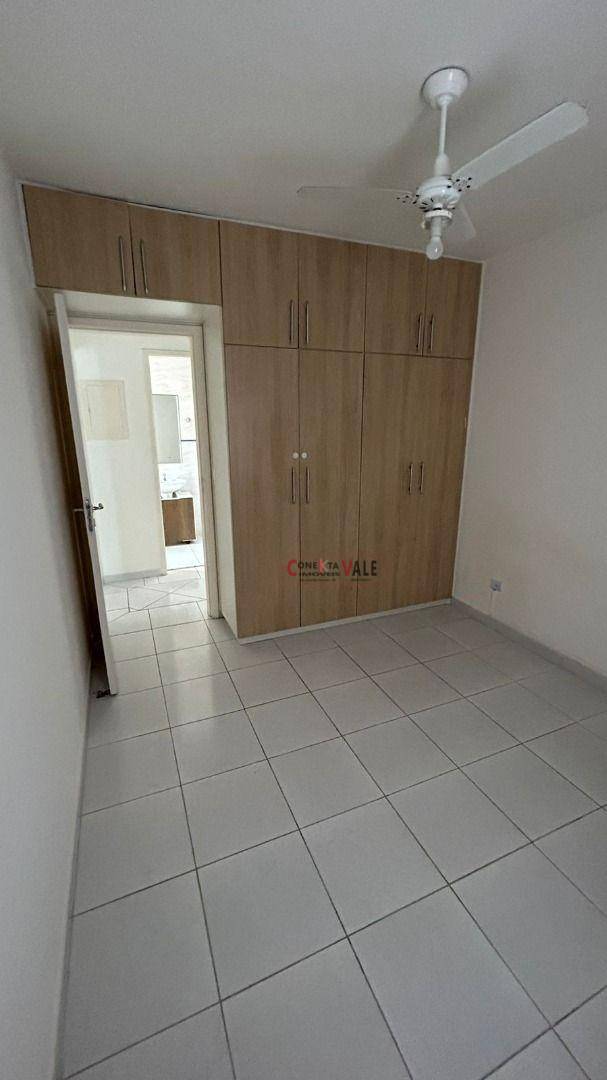 Apartamento para alugar com 3 quartos, 160m² - Foto 11