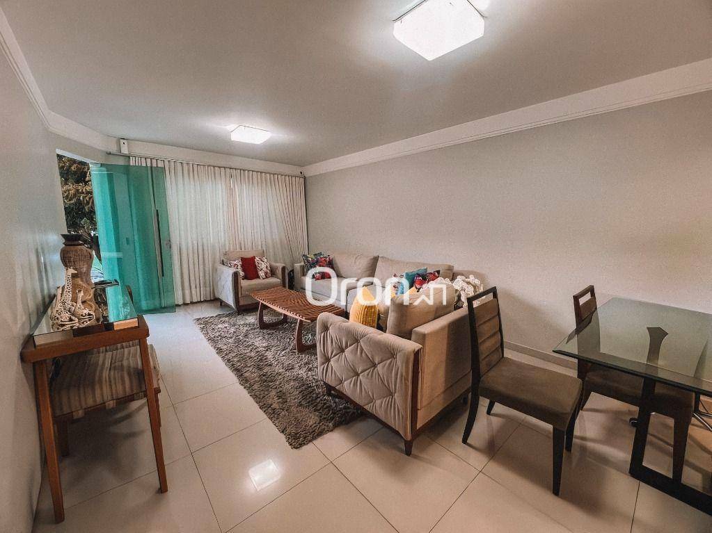 Sobrado à venda com 3 quartos, 128m² - Foto 1