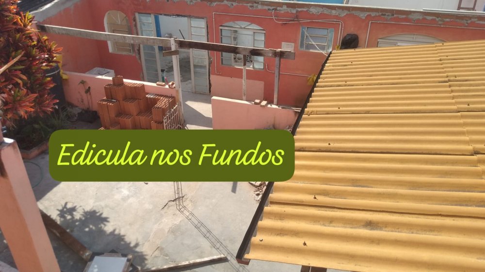 Sobrado à venda com 3 quartos, 150m² - Foto 1