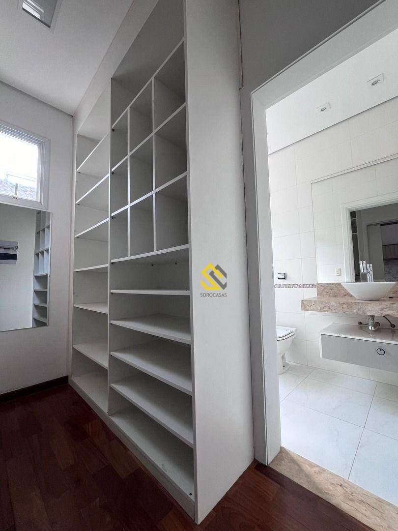 Casa de Condomínio para alugar com 4 quartos, 421m² - Foto 9