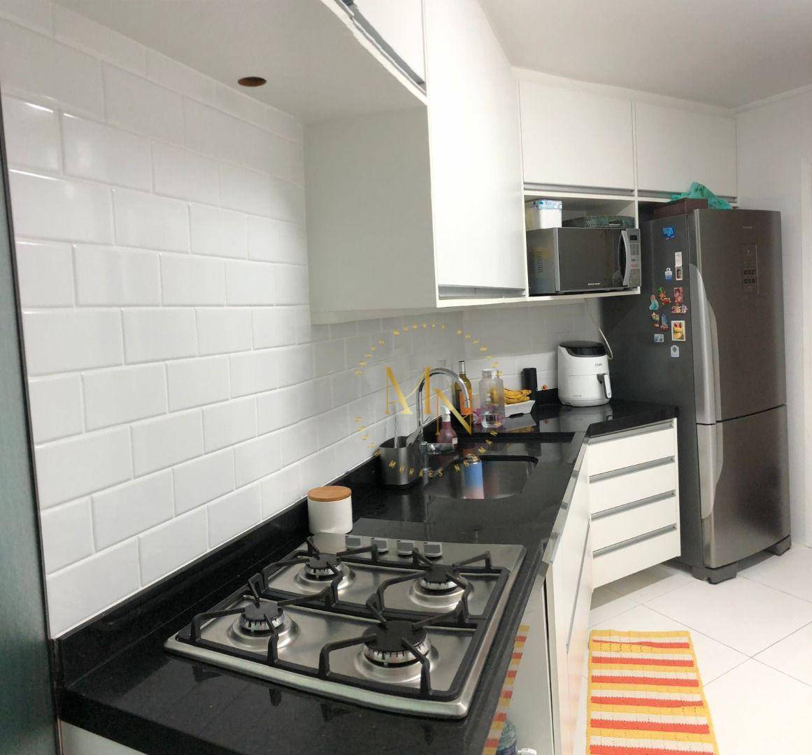 Apartamento à venda com 3 quartos, 83m² - Foto 13