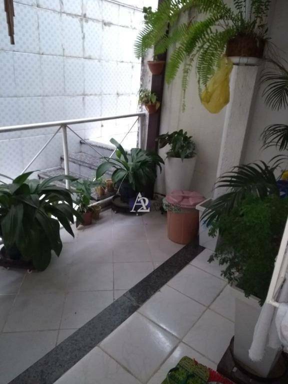 Casa à venda com 2 quartos, 80m² - Foto 5