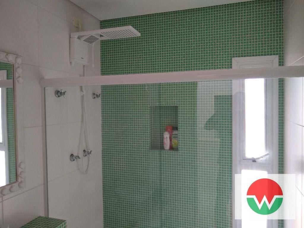 Casa de Condomínio para alugar com 4 quartos, 320m² - Foto 20