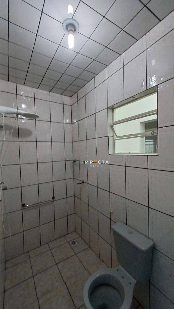 Casa à venda com 3 quartos, 90m² - Foto 12