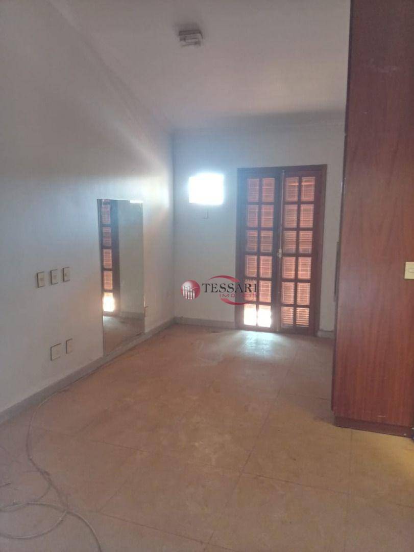 Casa para alugar com 4 quartos, 441m² - Foto 8