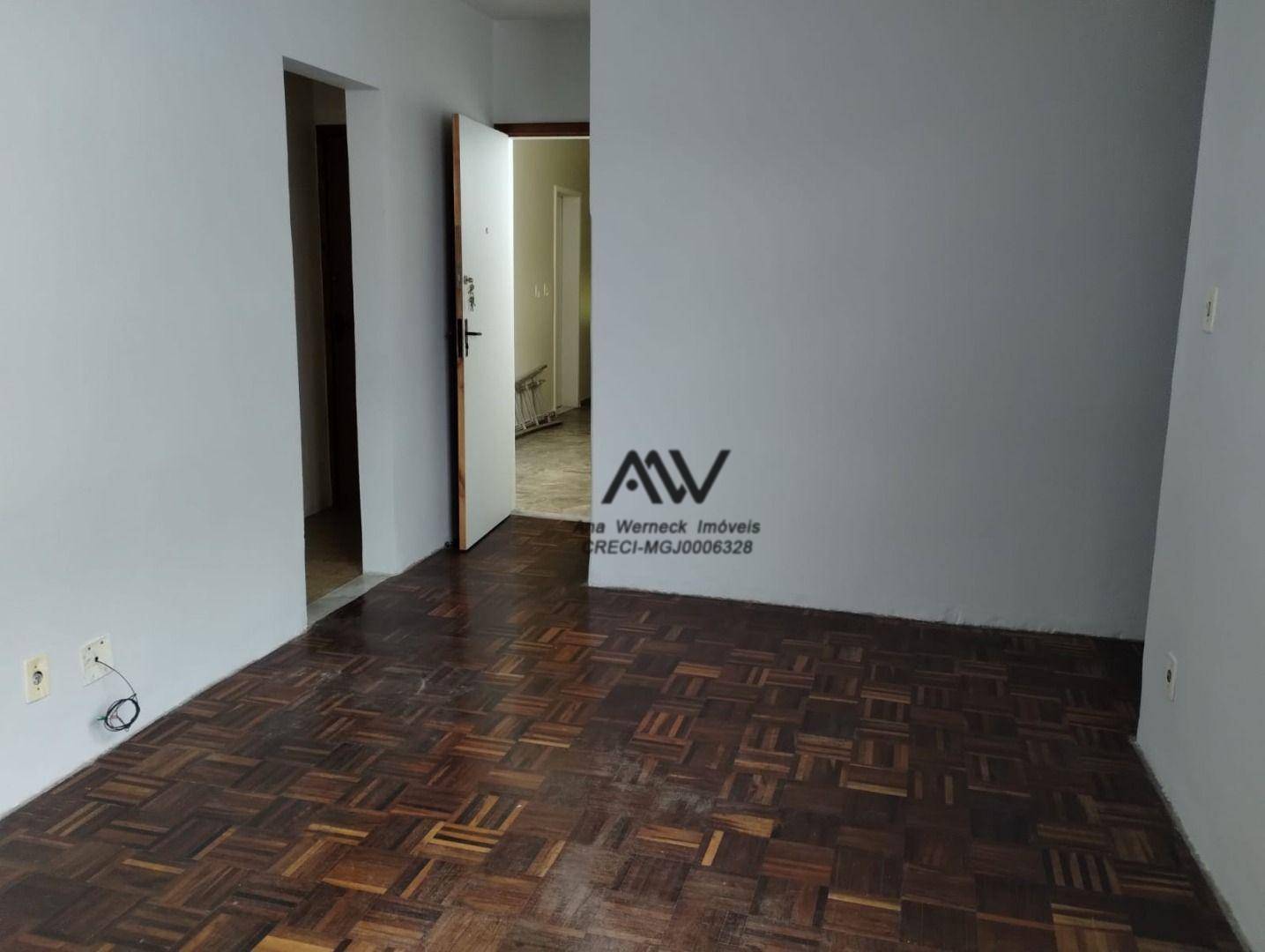 Apartamento à venda com 2 quartos, 81m² - Foto 4