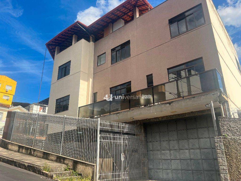 Apartamento à venda com 3 quartos, 158m² - Foto 3