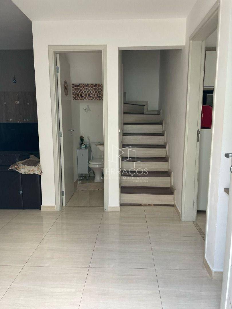 Casa de Condomínio para alugar com 3 quartos, 89m² - Foto 20