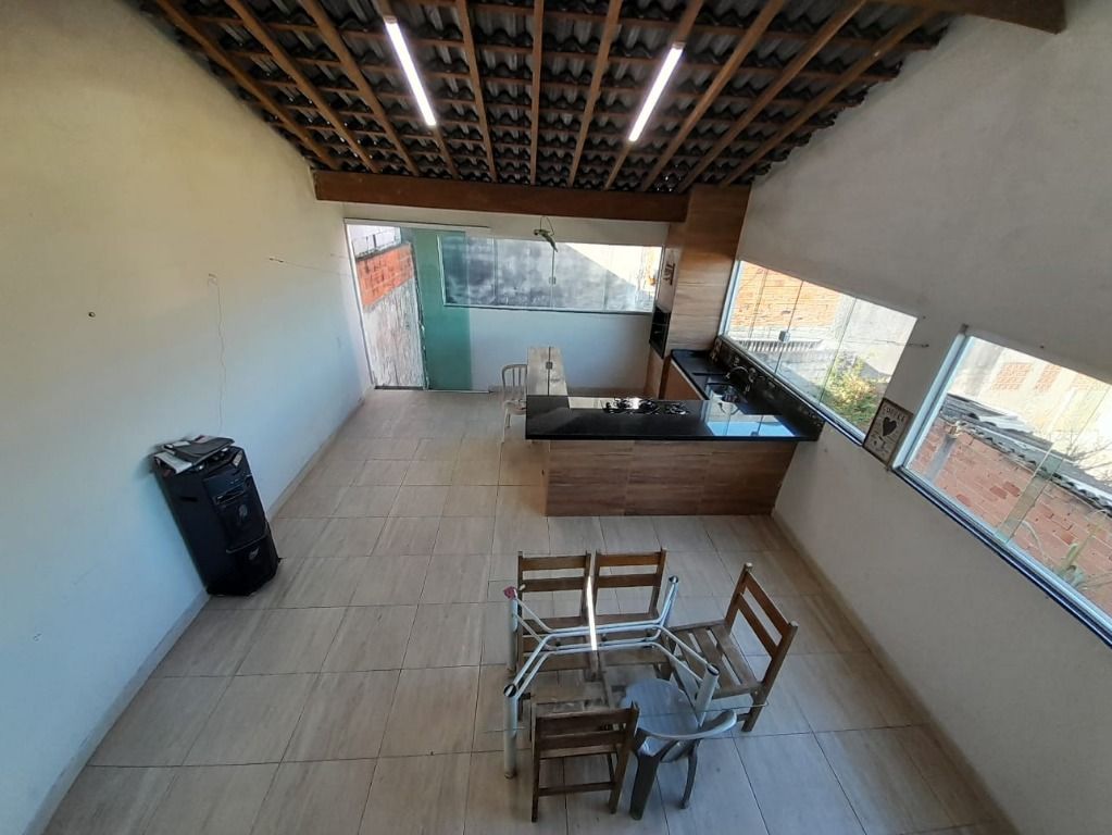 Casa à venda com 3 quartos, 250m² - Foto 22