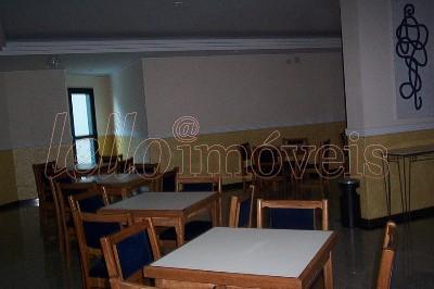 Apartamento para alugar com 3 quartos, 98m² - Foto 13