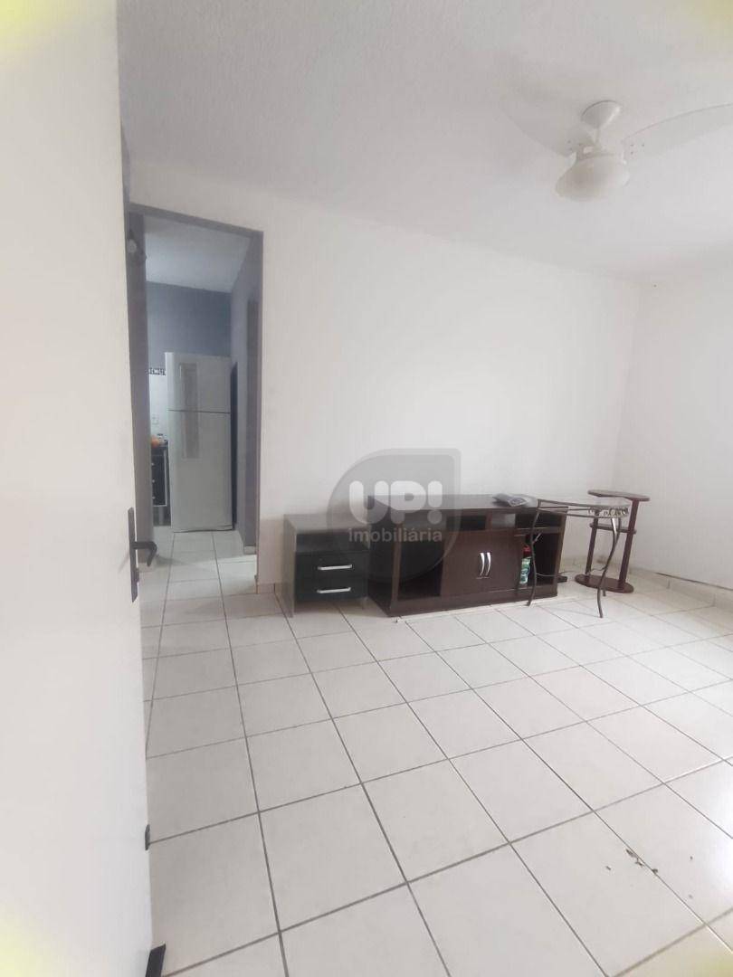 Apartamento à venda com 2 quartos, 56m² - Foto 4