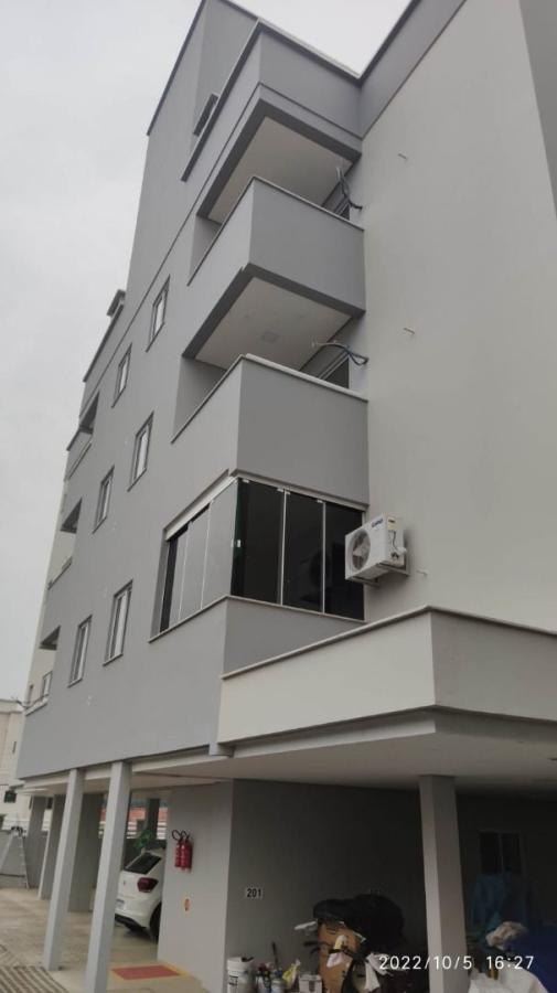 Apartamento à venda com 2 quartos, 60m² - Foto 5