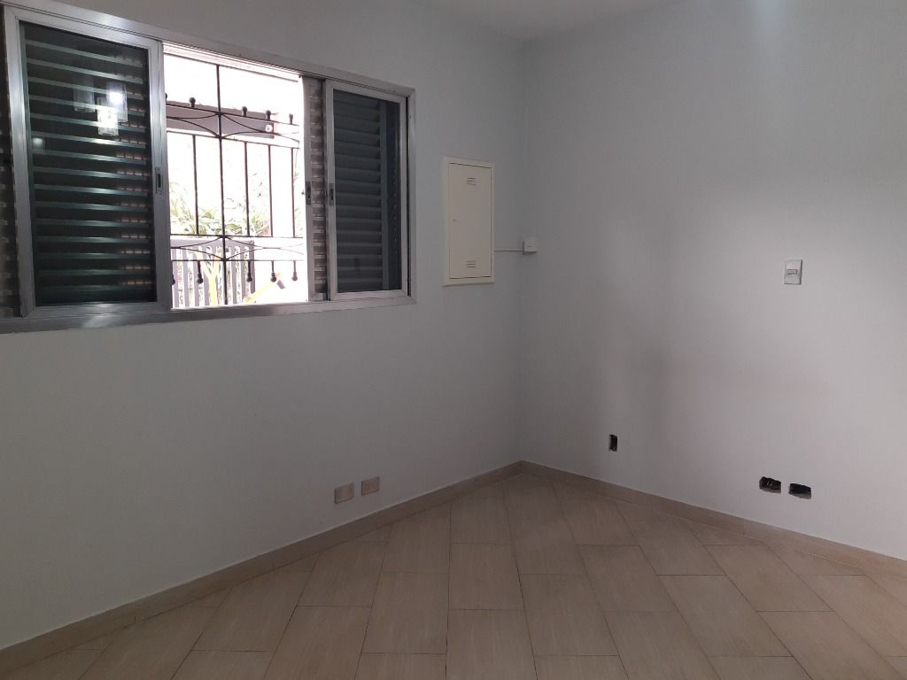 Sobrado à venda com 4 quartos, 250m² - Foto 22