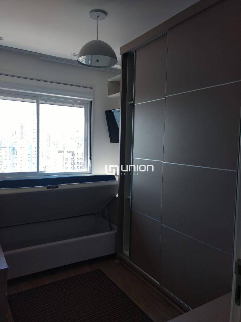 Apartamento à venda com 3 quartos, 95m² - Foto 14