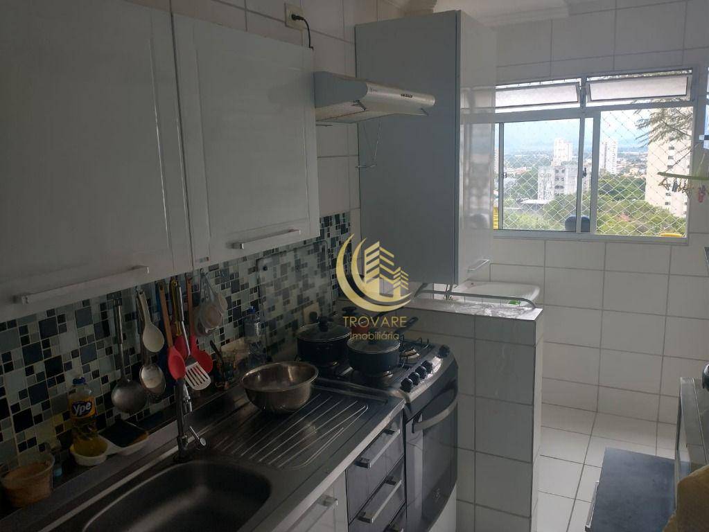 Apartamento à venda com 2 quartos, 58m² - Foto 2