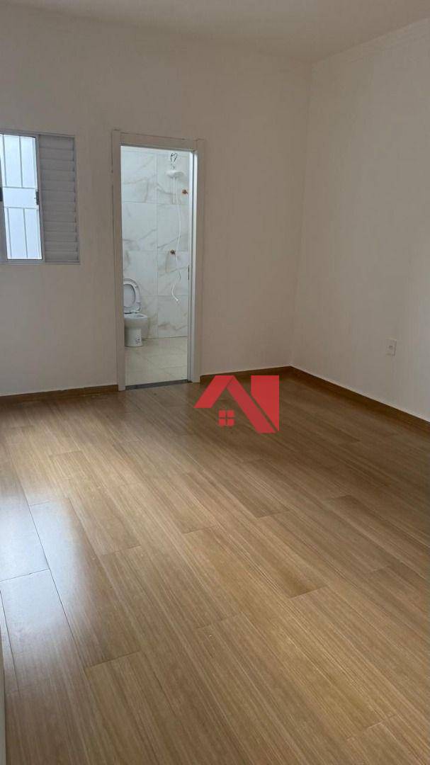 Casa à venda com 3 quartos, 70m² - Foto 13