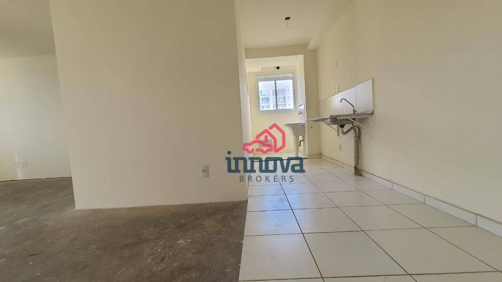 Apartamento à venda com 2 quartos, 52m² - Foto 2