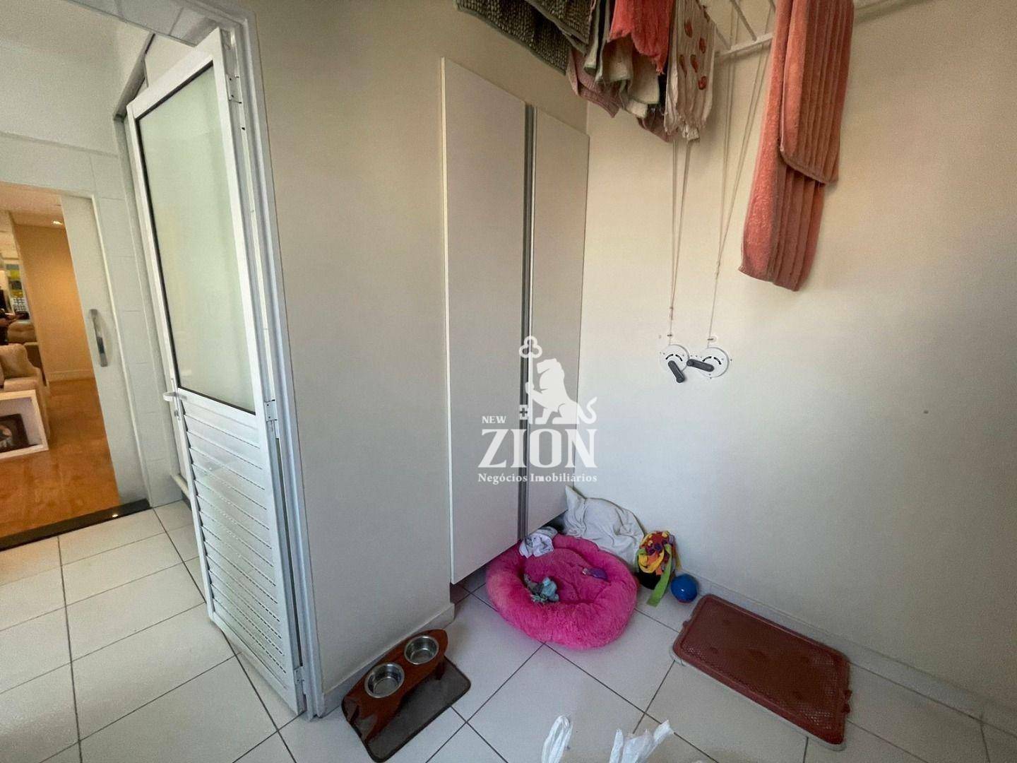 Apartamento à venda com 2 quartos, 110m² - Foto 17