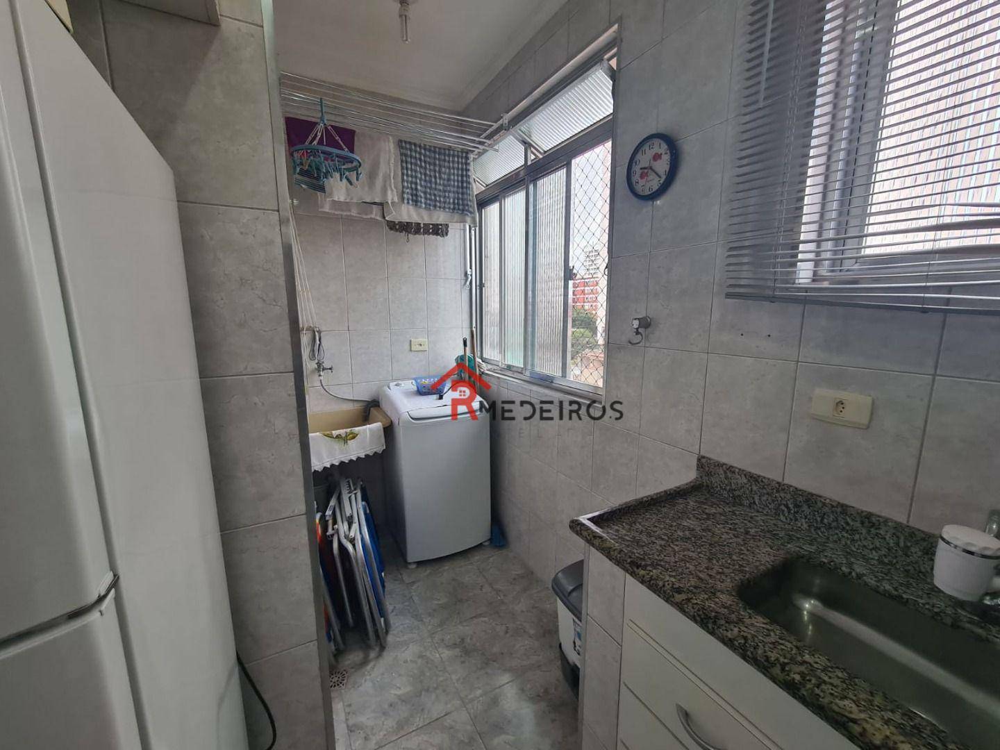 Apartamento à venda com 2 quartos, 66m² - Foto 8