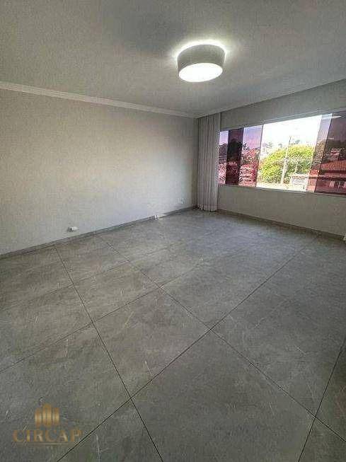 Casa à venda com 3 quartos, 211m² - Foto 10