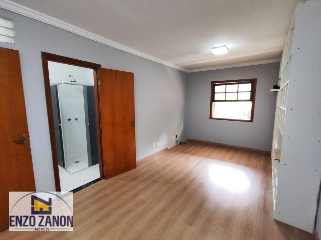 Sobrado à venda e aluguel com 3 quartos, 336m² - Foto 32