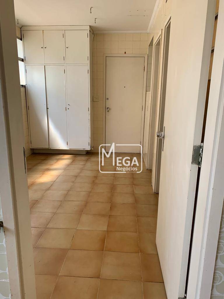 Apartamento à venda com 3 quartos, 173m² - Foto 10