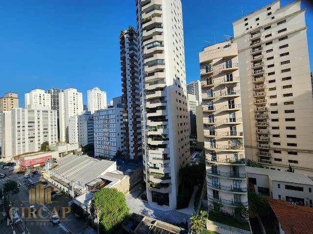 Apartamento à venda com 3 quartos, 140m² - Foto 8