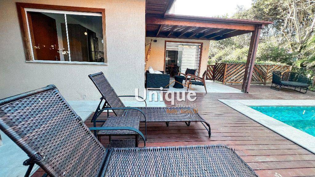 Casa de Condomínio à venda com 4 quartos, 149m² - Foto 29