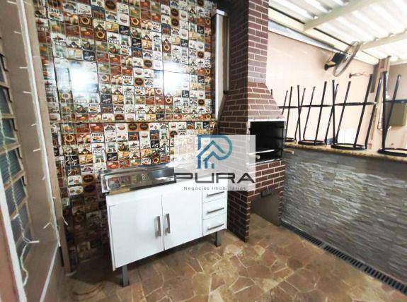 Casa à venda com 2 quartos, 79m² - Foto 2