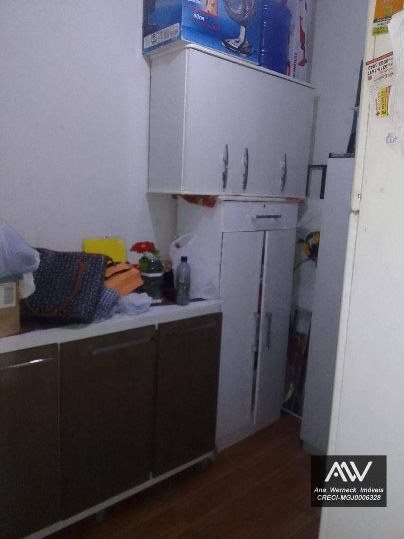 Apartamento à venda com 3 quartos, 82m² - Foto 15