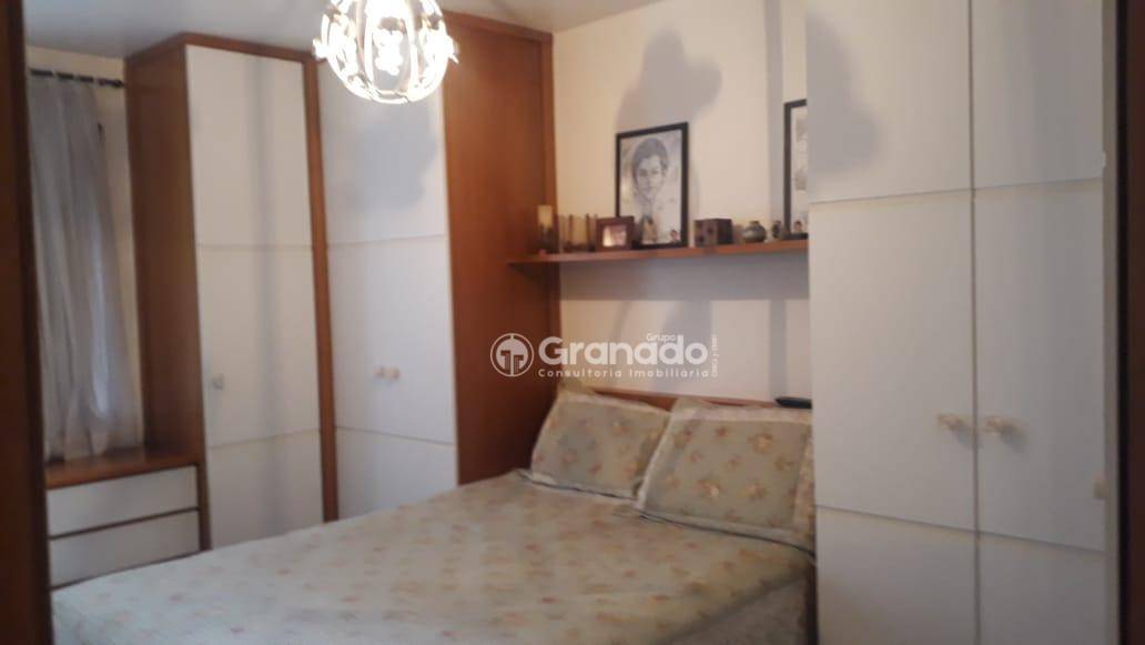 Apartamento à venda com 3 quartos, 100m² - Foto 11