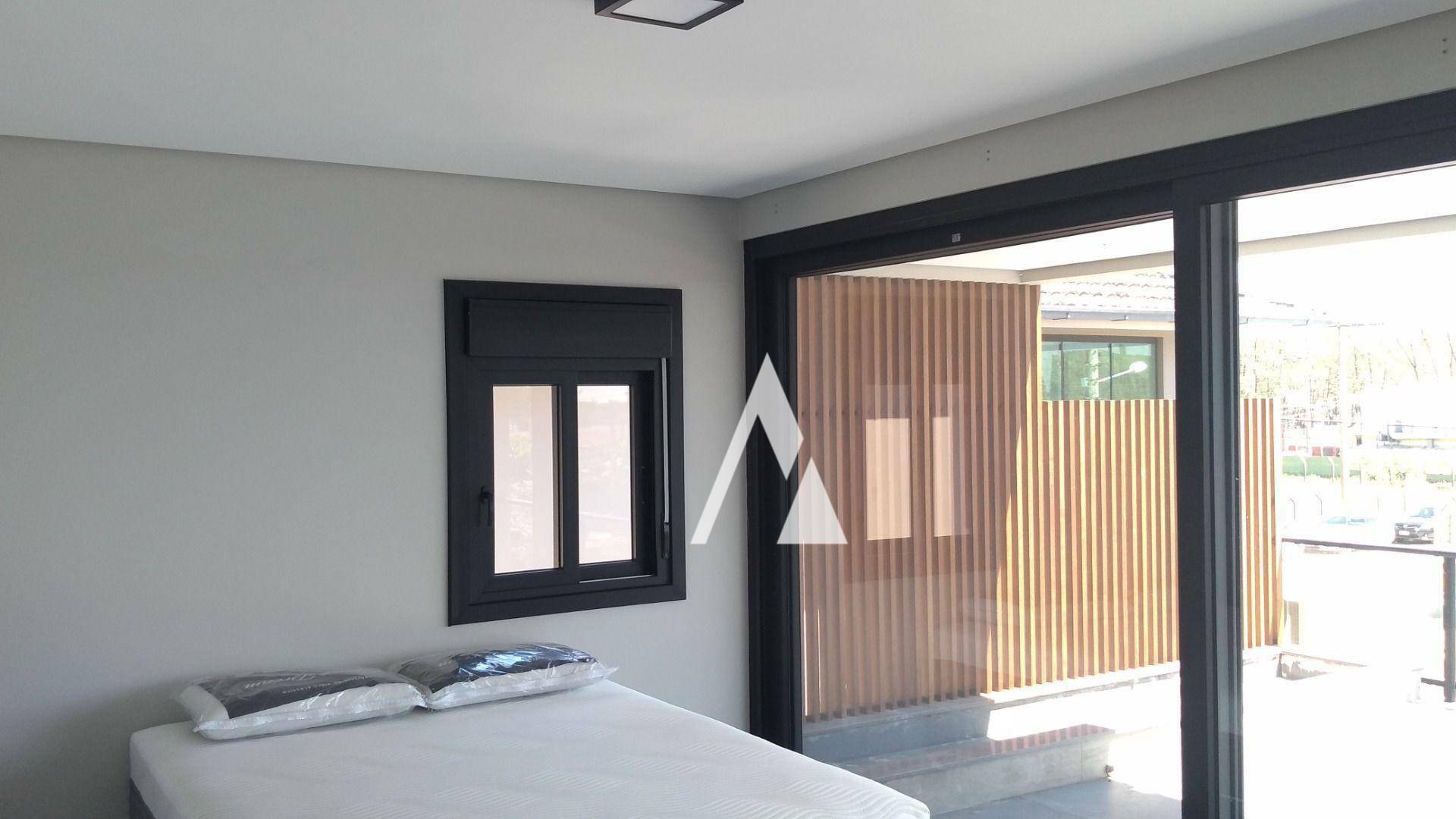 Casa à venda com 4 quartos, 237m² - Foto 18