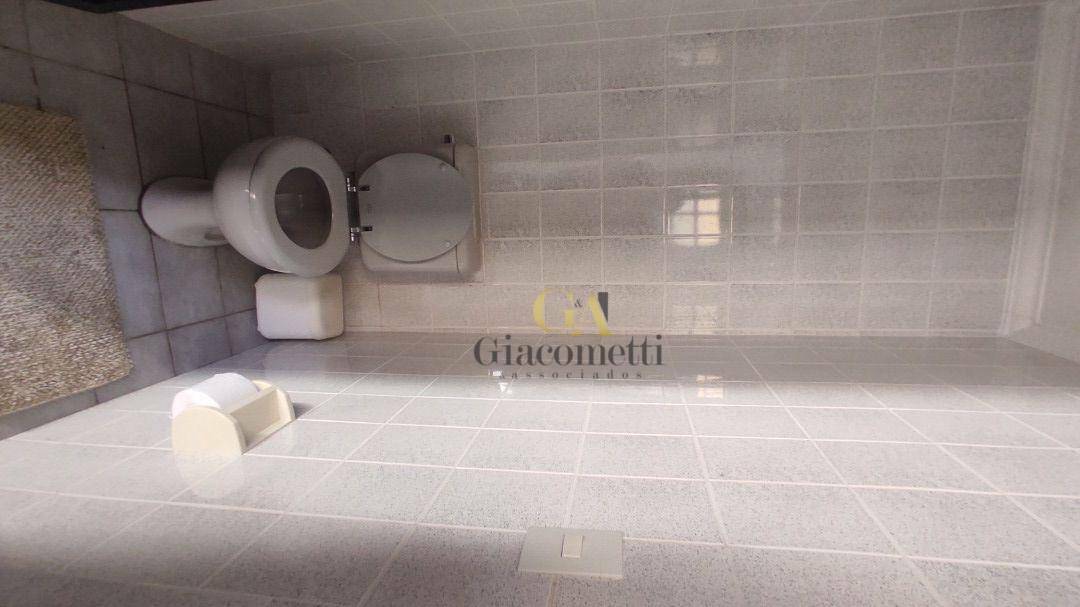 Casa de Condomínio à venda com 3 quartos, 384m² - Foto 34