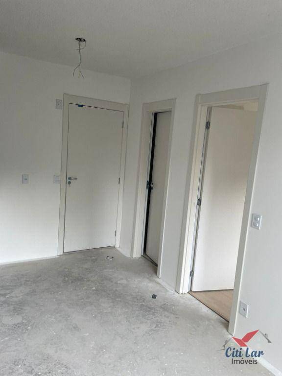 Apartamento à venda com 2 quartos, 36m² - Foto 9