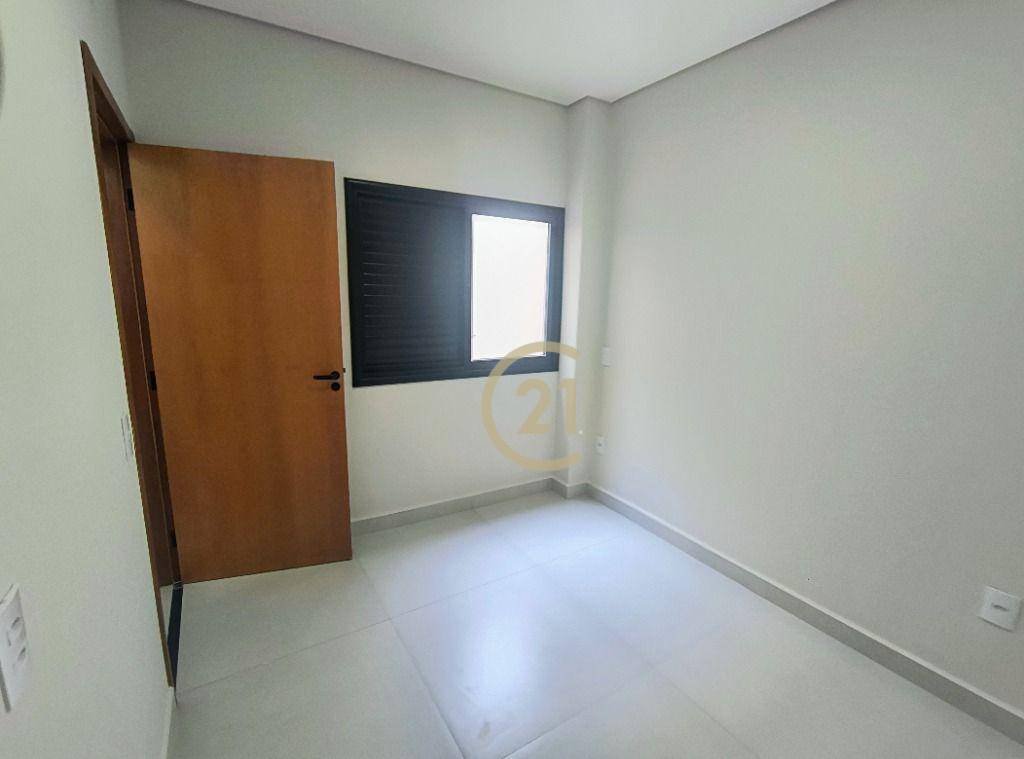 Casa à venda com 3 quartos, 108m² - Foto 11