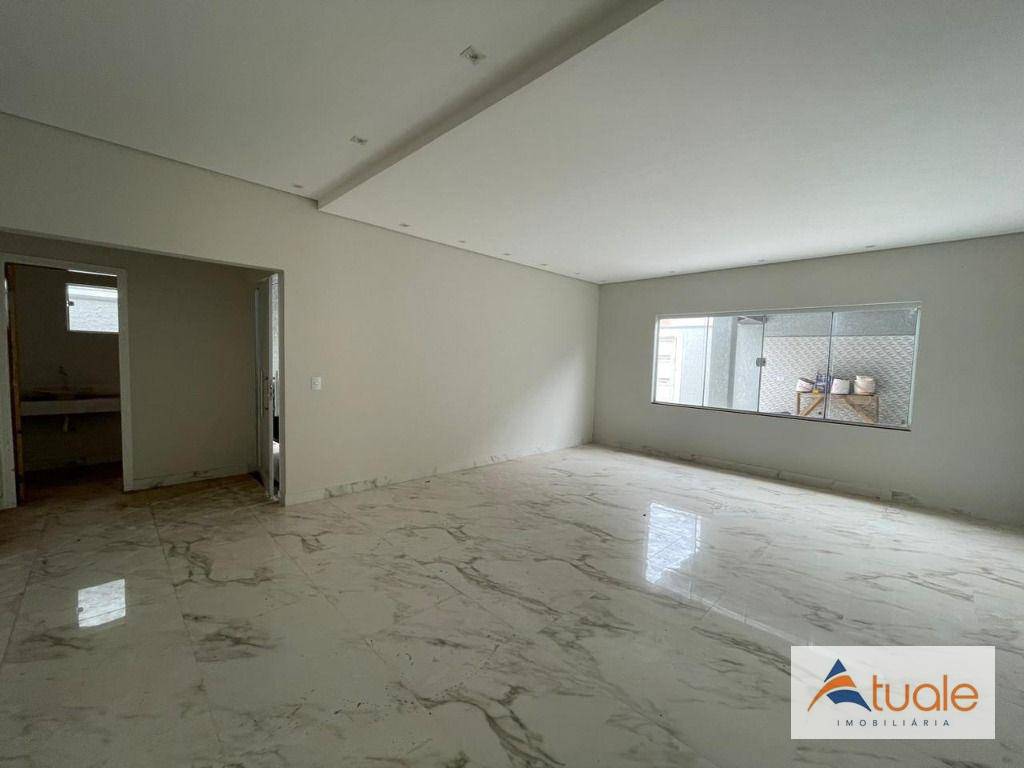 Casa à venda com 2 quartos, 100m² - Foto 4