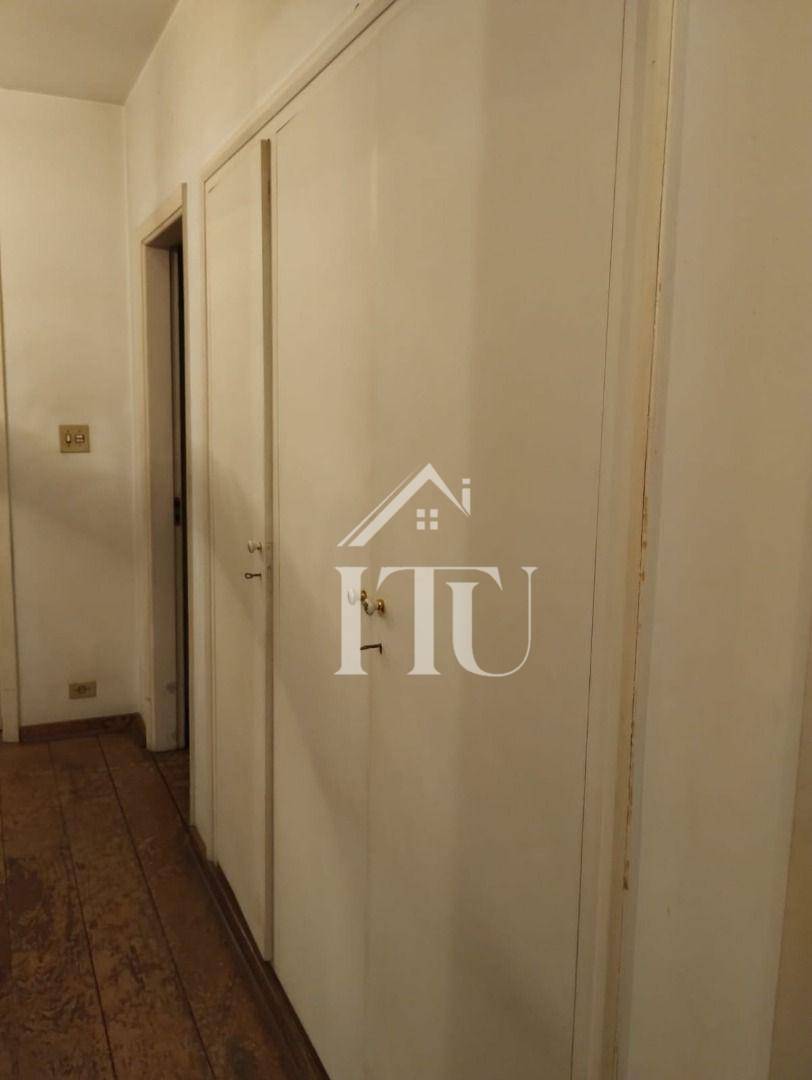 Casa à venda com 3 quartos, 290m² - Foto 9