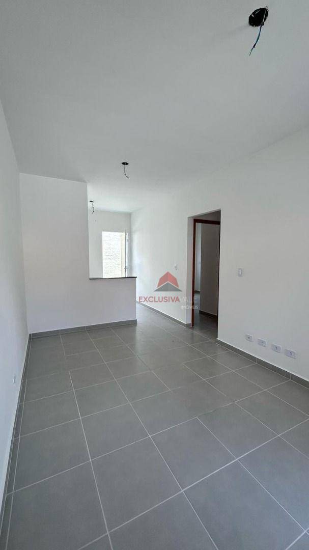 Casa à venda com 2 quartos, 63m² - Foto 12