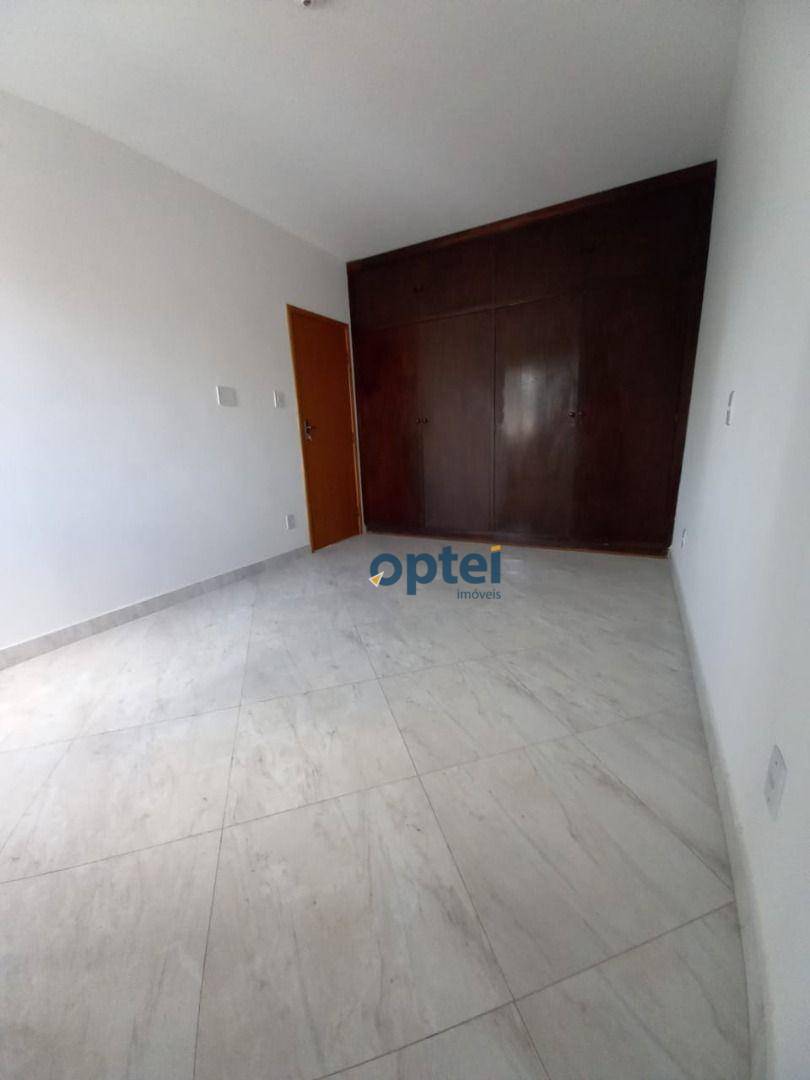 Apartamento à venda com 3 quartos, 80m² - Foto 10